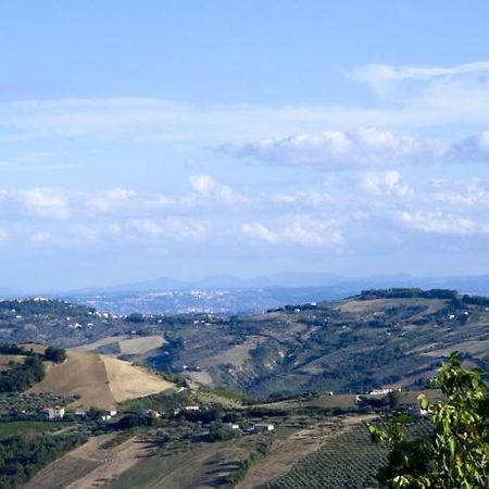 A Casa Di Gio' Bed and Breakfast Atri Buitenkant foto